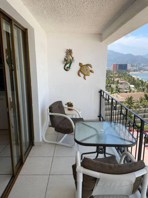 Beachfront View Condo Beside La Isla Mall Puerto Vallarta Exterior photo